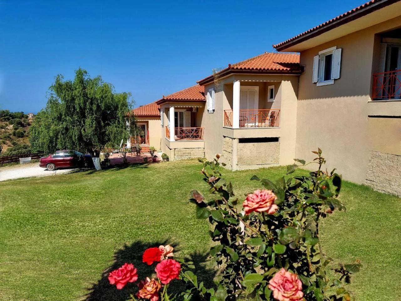 Maspali Apartments Lixouri Exterior photo