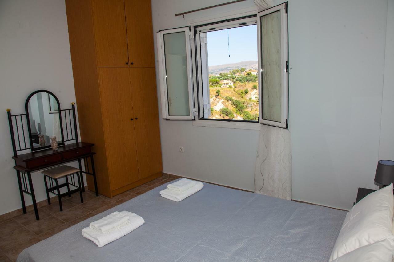 Maspali Apartments Lixouri Exterior photo