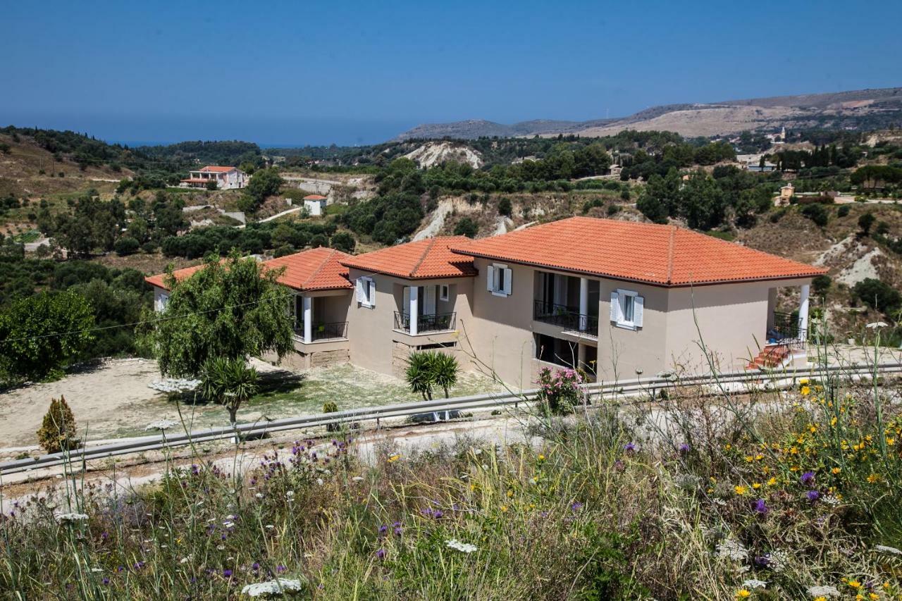 Maspali Apartments Lixouri Exterior photo